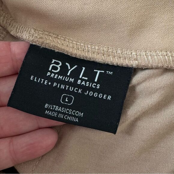 BYLT Premium Basics Women’s Elite+ Pintuck Jogger Color Dune Size Large - Picture 13 of 16
